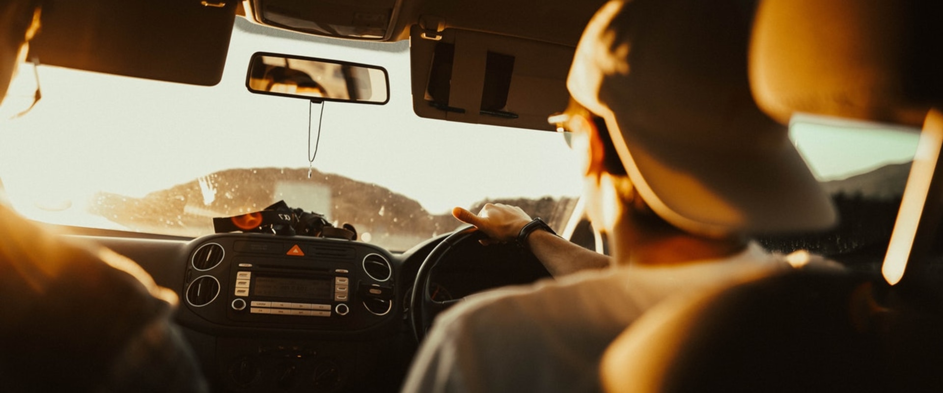 Checking Customer Reviews for Auto Transport in California